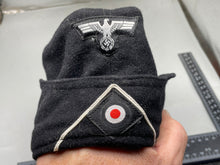 Load image into Gallery viewer, WW2 German Army Panzer Overseas / Side Cap - The Militaria Shop
