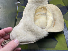 Lade das Bild in den Galerie-Viewer, WW2 Luftwaffe Winter Fur Hat with Insignia
