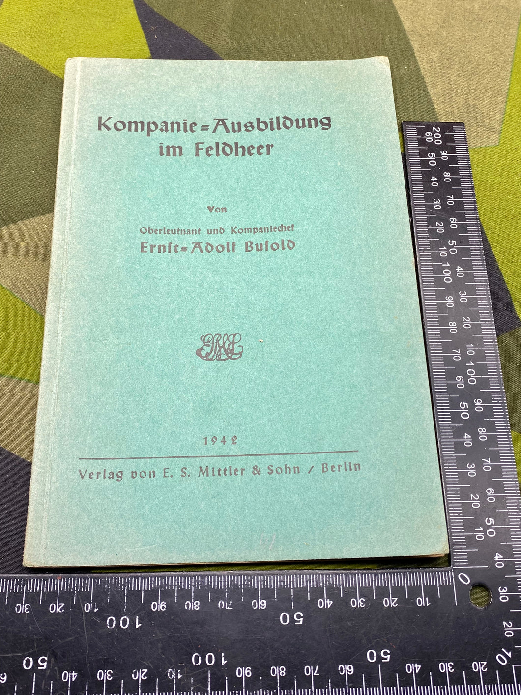 1942 Dated Kompanie-Ausbildung im Feldheer Book - Ernst-Adolf Busold