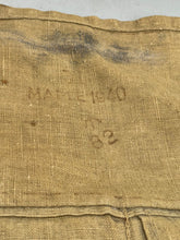 Charger l'image dans la galerie, British Army Soldier Gas Mask GSR Respirator - Original 1940 Dated Bag - The Militaria Shop
