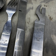 Lade das Bild in den Galerie-Viewer, Original WW2 German Army Mess Kit - Knife, Fork &amp; Spoon Set
