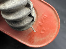 Load image into Gallery viewer, WW2 British Army Gas Mask Set - Long Hose Variation for Drivers etc - The Militaria Shop
