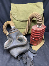 Load image into Gallery viewer, WW2 British Army Gas Mask Set - Long Canvas Hose Variation for Drivers etc - The Militaria Shop
