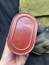 Load image into Gallery viewer, WW2 British Army Gas Mask Set - Long Canvas Hose Variation for Drivers etc - The Militaria Shop
