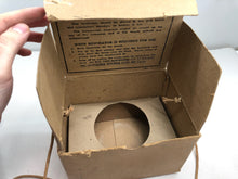 Lade das Bild in den Galerie-Viewer, Original WW2 British Home Front Civilian Gas Mask in Box
