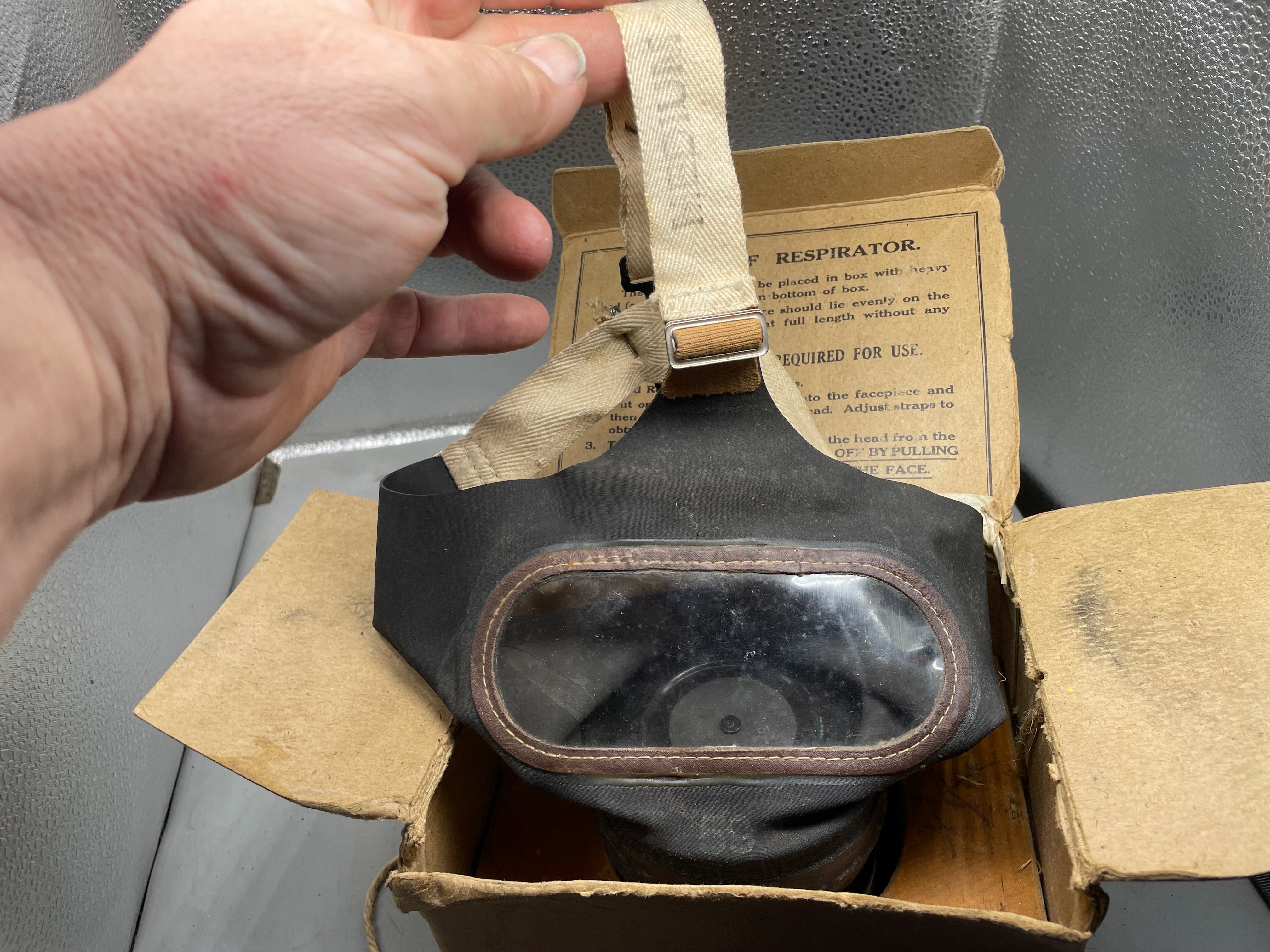 Civilian Gas Mask in Original Cardboard Box - WW2 British Home Front - The Militaria Shop