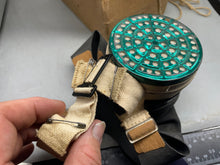 Charger l'image dans la galerie, Civilian Gas Mask in Original Cardboard Box - WW2 British Home Front - The Militaria Shop
