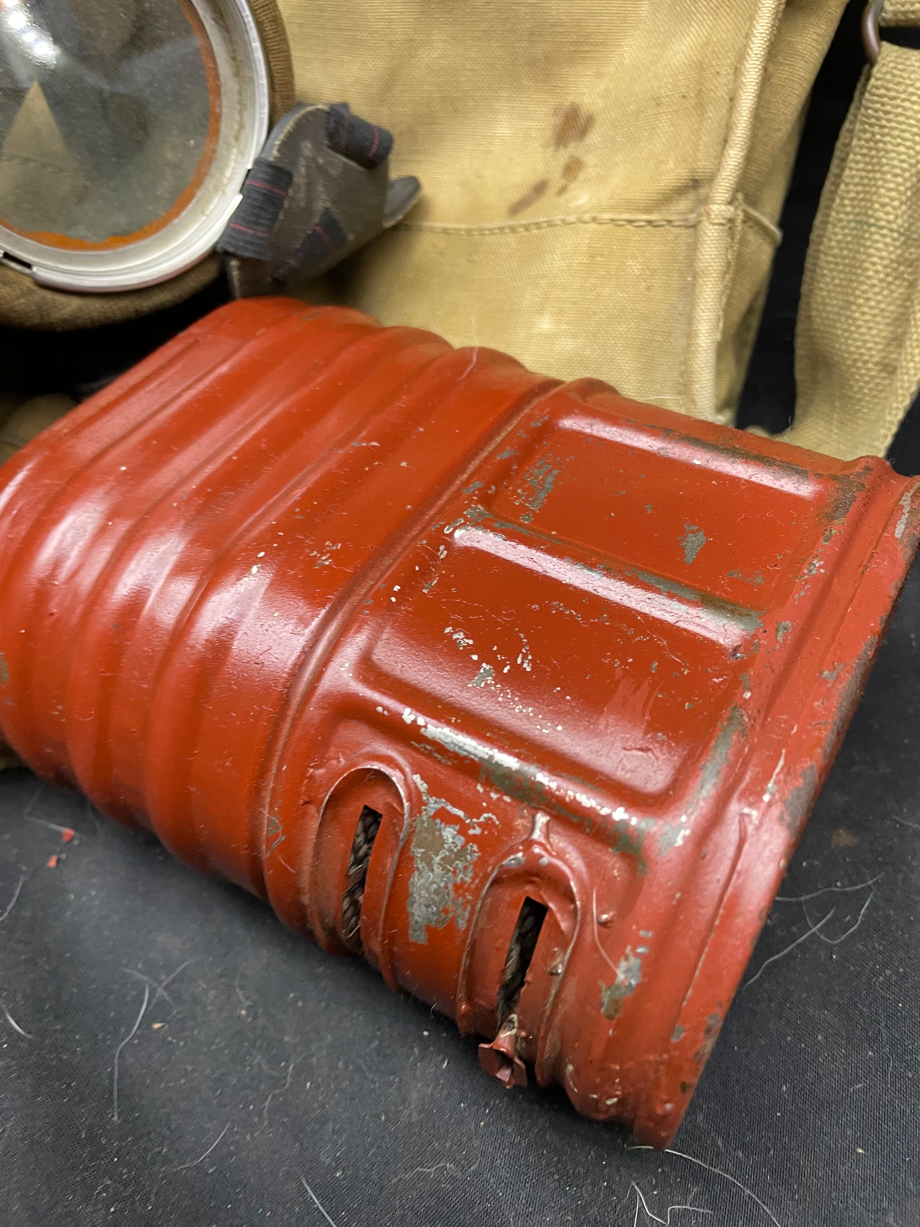 Original WW2 British Army General Service Respirator & Bag in excellent condition - The Militaria Shop