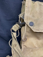 Load image into Gallery viewer, Original WW2 British Army General Service Respirator &amp; Bag in excellent condition - The Militaria Shop
