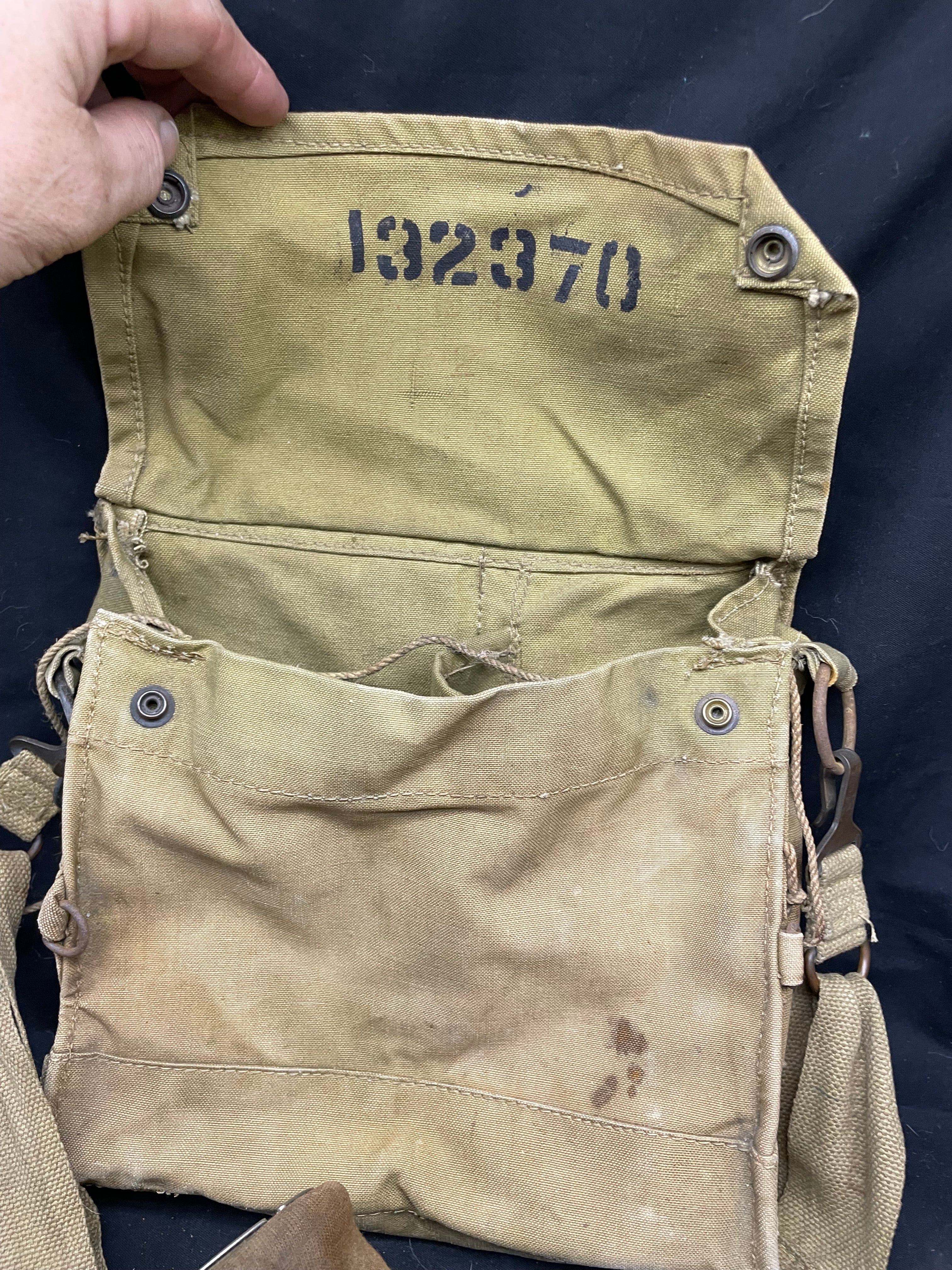 Original WW2 British Army General Service Respirator & Bag in excellent condition - The Militaria Shop