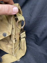 Load image into Gallery viewer, Original WW2 British Army General Service Respirator &amp; Bag in excellent condition - The Militaria Shop
