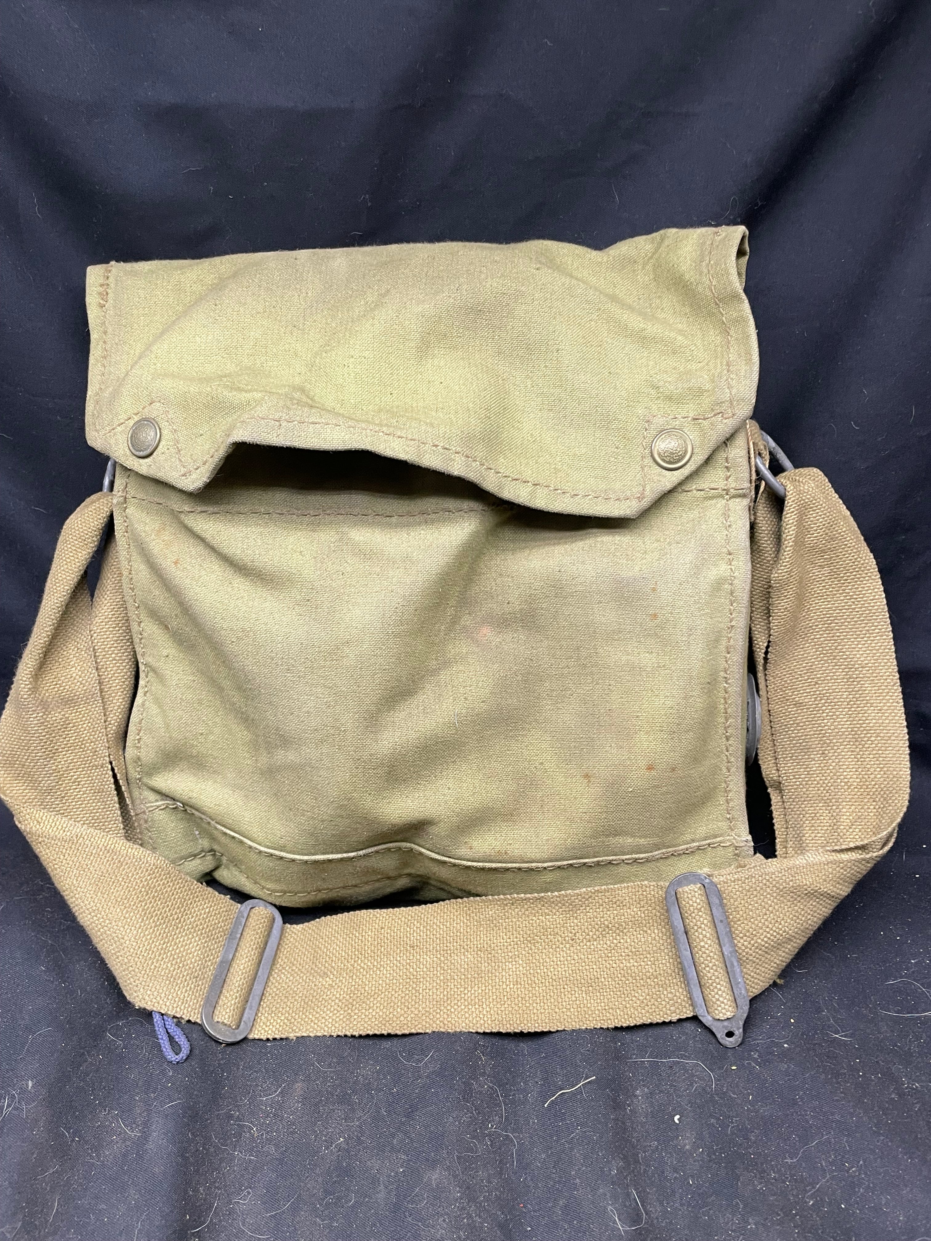Original WW2 British Army General Service Respirator & Bag in excellent condition - The Militaria Shop