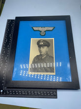 Lade das Bild in den Galerie-Viewer, WW2 German Army Framed Eagle Badge and Photograph
