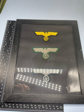 Charger l&#39;image dans la galerie, WW2 German Army Framed Eagle Badges
