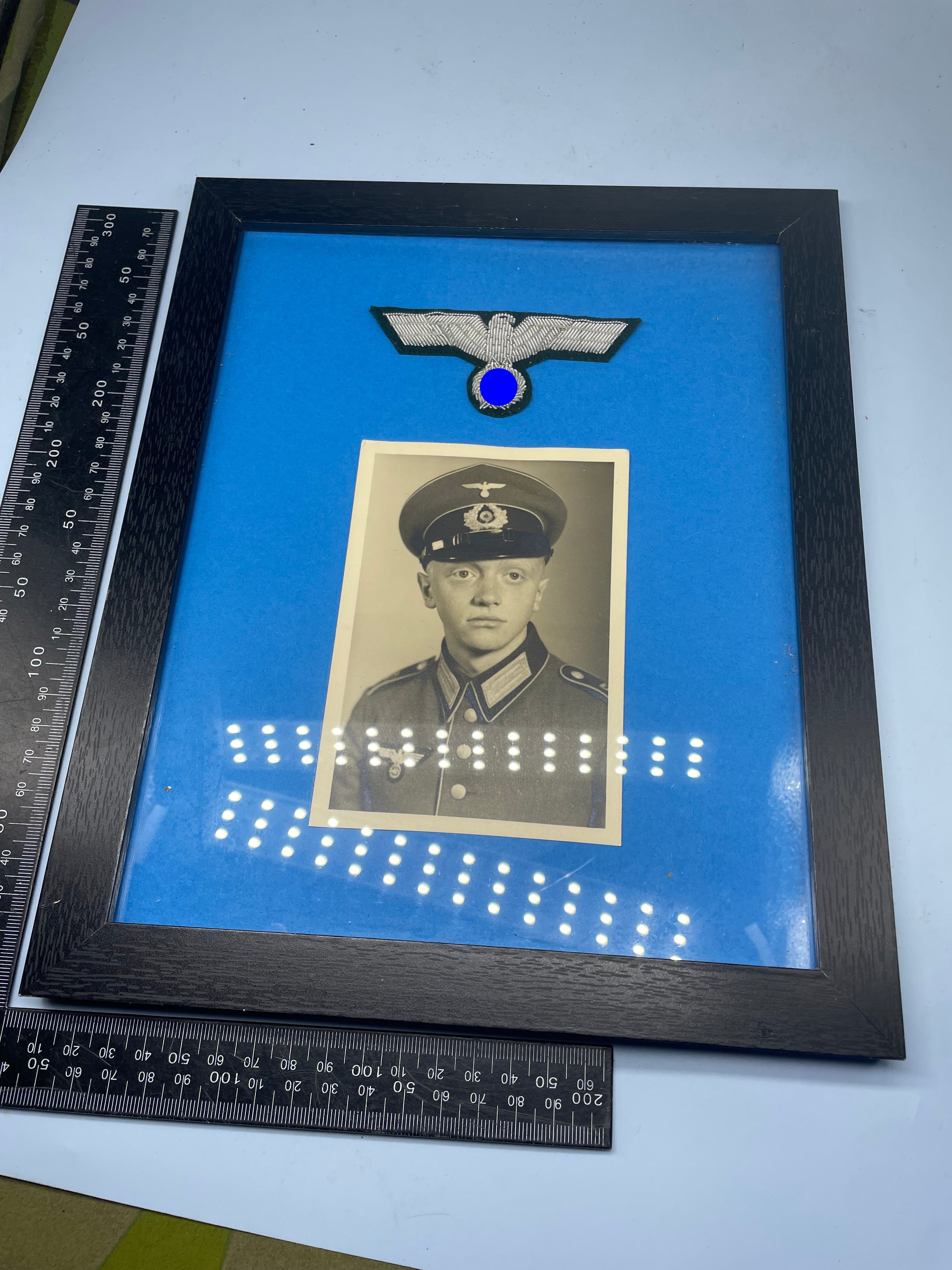 WW2 German Army Framed Eagle Badge & Photograph - The Militaria Shop
