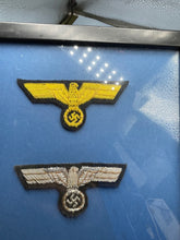 Lade das Bild in den Galerie-Viewer, WW2 German Army Framed Eagle Badges
