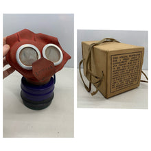 Lade das Bild in den Galerie-Viewer, Original WW2 Home Front British Child&#39;s &quot;Mickey Mouse&quot; Gas Mask in Box
