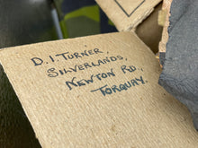 Lade das Bild in den Galerie-Viewer, Original WW2 British Home Front Civilian Gas Mask in Named Box (Torquay)
