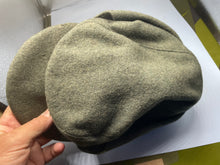 Charger l&#39;image dans la galerie, WW2 German Army M43 Ski Cap - Size 58cm
