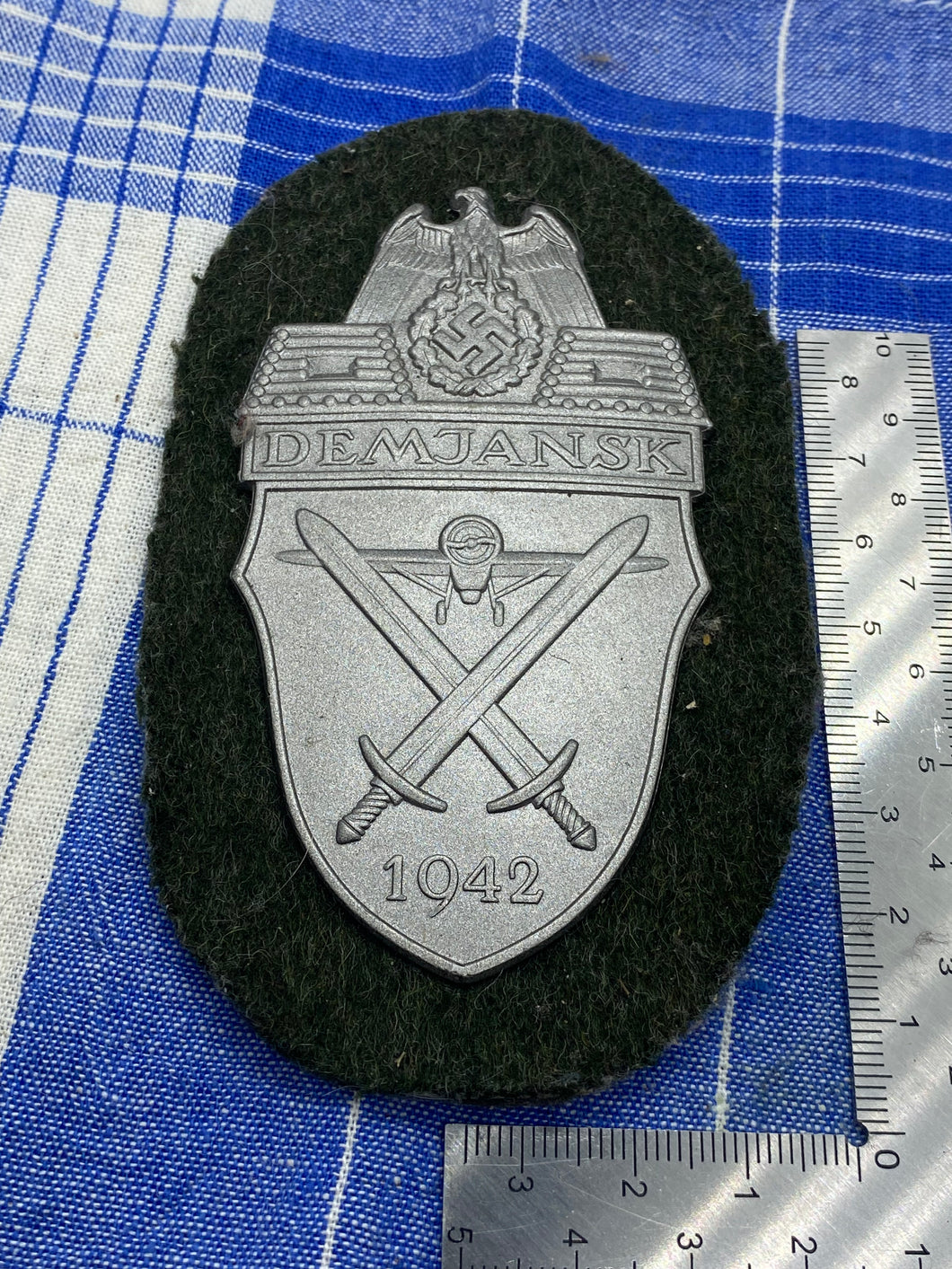 Reproduction WW2 German Army Demjansk Shield Sleeve Badge