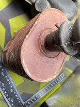 Charger l'image dans la galerie, Original WW2 1942 Dated British Army GSR General Service Respirator Gas Mask Set
