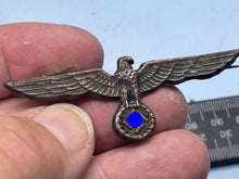 Lade das Bild in den Galerie-Viewer, WW2 German Army Metal Tunic Eagle
