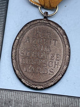 Charger l&#39;image dans la galerie, WW2 German Army West Wall Medal
