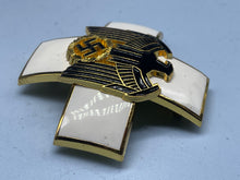 Charger l&#39;image dans la galerie, WW2 German Social Welfare Decoration - 2nd Class
