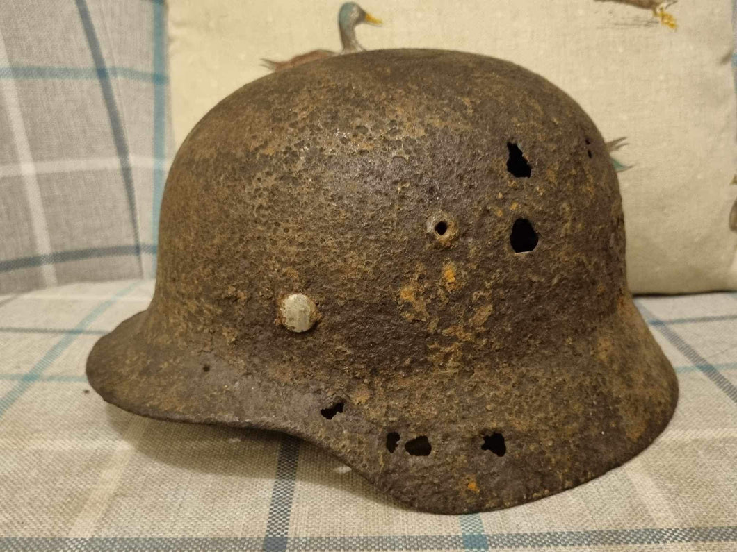 Original WW2 German Army Wehrmacht Combat Helmet M40