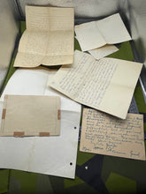 Charger l&#39;image dans la galerie, Original WW2 German Army Field Post Letters in Envelopes 
