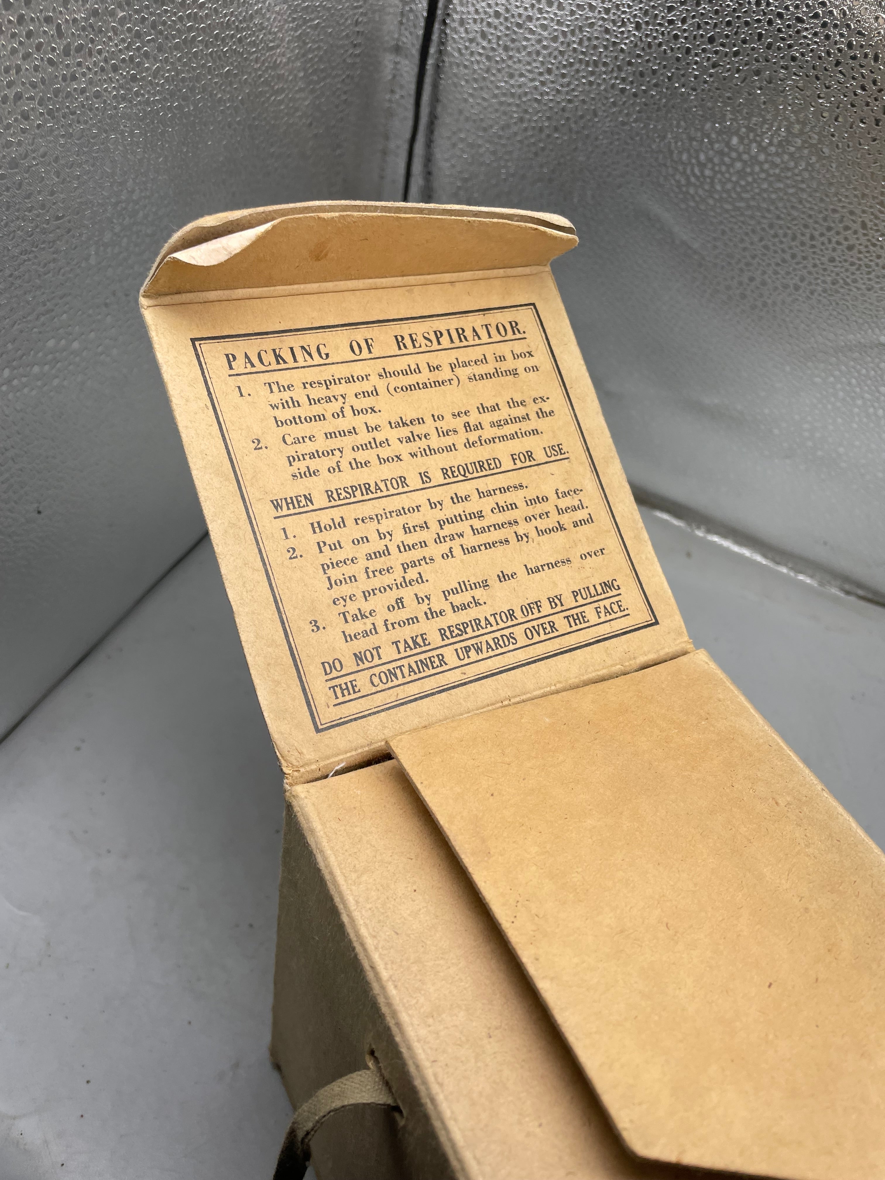 Original WW2 British Home Front Childs Mickey Mouse Gas Mask in Box - The Militaria Shop