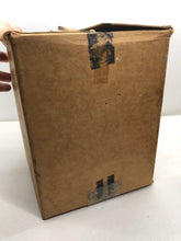 Load image into Gallery viewer, Original WW2 British Home Front ARP Warden Gas Mask - Bag &amp; Issue Box
