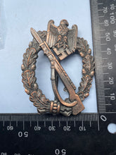 Charger l&#39;image dans la galerie, WW2 German Wehrmacht Infantry Assault Badge
