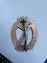 Charger l&#39;image dans la galerie, WW2 German Wehrmacht Infantry Assault Badge
