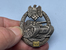 Charger l&#39;image dans la galerie, WW2 German Wehrmacht Panzer Assault Badge - 25 Engagements
