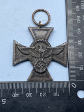Load image into Gallery viewer, WW2 German Customs 18 Year Service Medal
