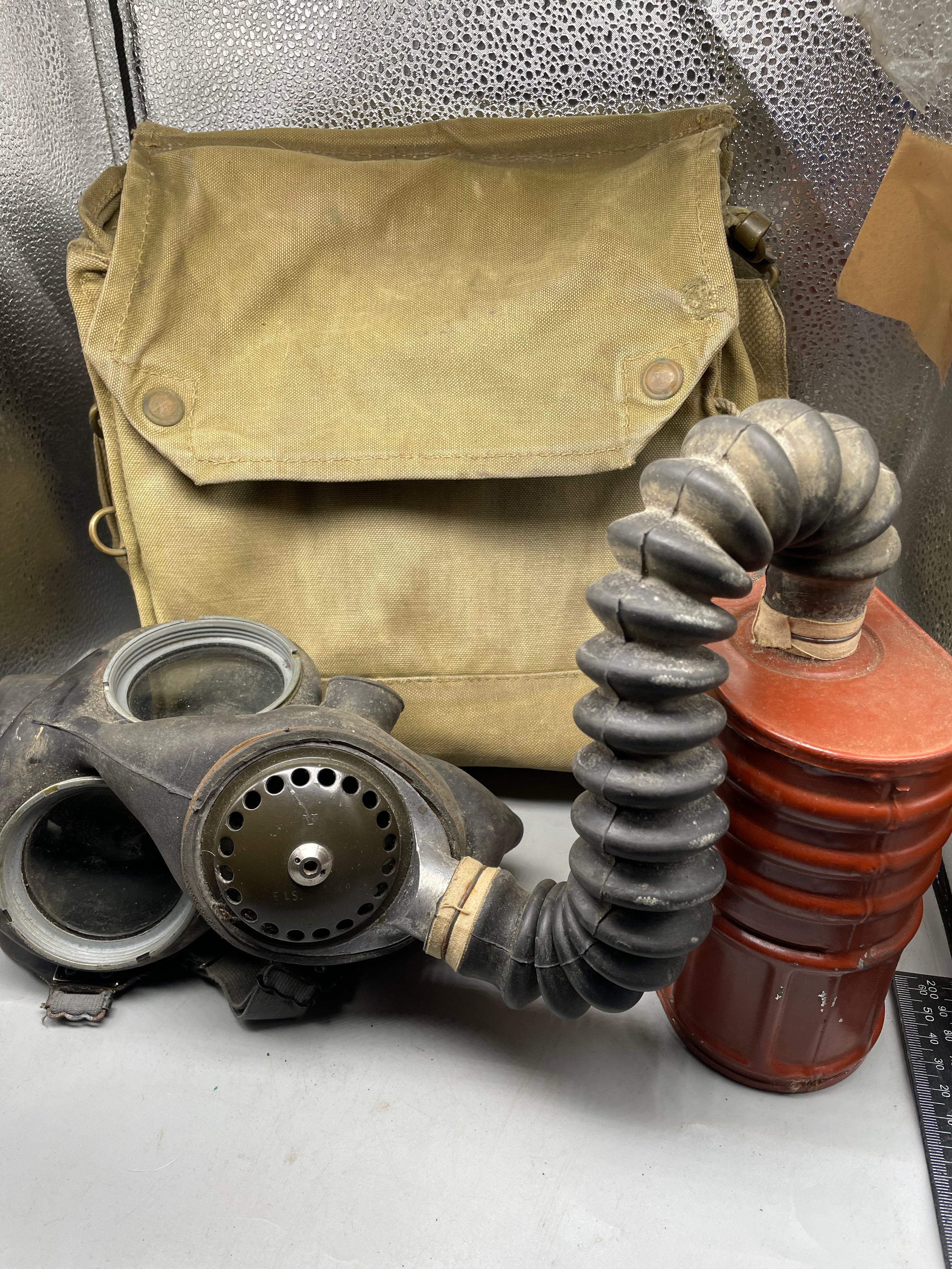 Original WW2 British Army General Service Respirator & Bag in excellent condition - The Militaria Shop