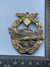 Charger l&#39;image dans la galerie, WW2 German Kriegsmarine E-boat Badge with Diamonds
