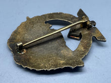 Charger l&#39;image dans la galerie, WW2 German Kriegsmarine E-boat Badge with Diamonds
