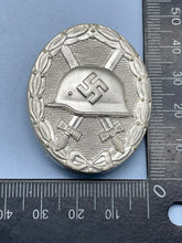 Charger l&#39;image dans la galerie, WW2 German Wehrmacht Silver Wound Badge
