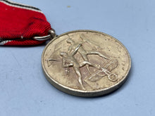Charger l&#39;image dans la galerie, Original German WWII Austrian Anschluss Commemorative Medal - Maker Marked
