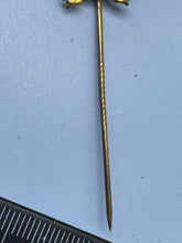 Load image into Gallery viewer, Original German Honorary Pin of the RdZ (Reichsbund der Zivildienstberechtigten)
