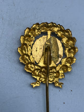 Load image into Gallery viewer, Original German Honorary Pin of the RdZ (Reichsbund der Zivildienstberechtigten)
