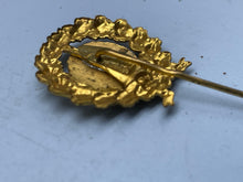 Load image into Gallery viewer, Original German Honorary Pin of the RdZ (Reichsbund der Zivildienstberechtigten)
