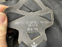 Charger l'image dans la galerie, Original WW2 British Army General Service Respirator &amp; Bag in excellent condition - The Militaria Shop
