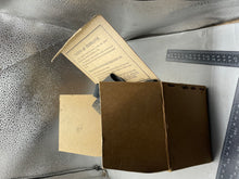 Charger l'image dans la galerie, Original British Civilian Gas Mask in Cardboard Carrying Box
