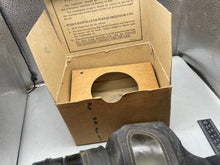 Charger l'image dans la galerie, Original British Civilian Gas Mask in Cardboard Carrying Box
