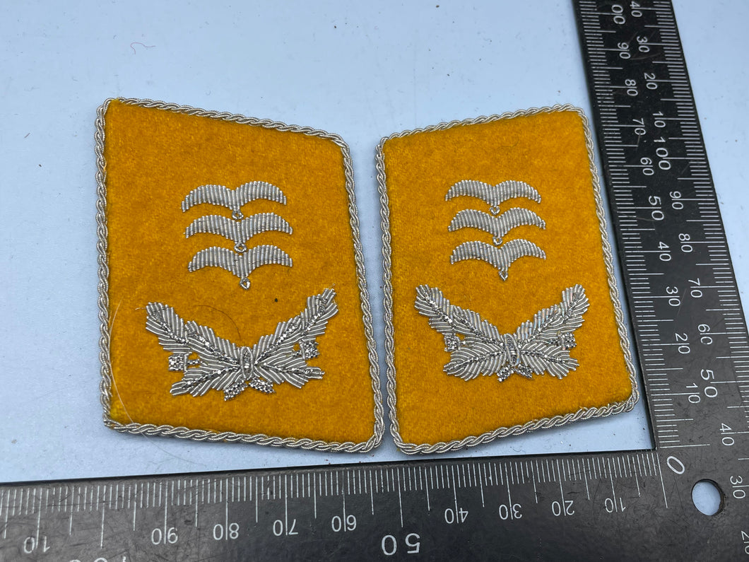 Pair of WW2 German Luftwaffe Collar Badges