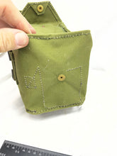 Charger l'image dans la galerie, Original WW2 British Army Assault Gas Mask Set
