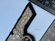 Load image into Gallery viewer, WW2 German Army Officer&#39;s Breast Eagle
